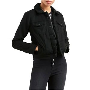Levi’s Women’s Sherpa Trucker Jacket